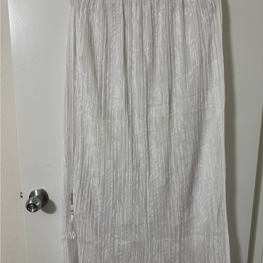 White House Black Market White Pleated Maxi Skirt